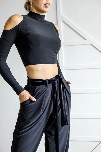 photo_bryuki_zhenskie_tantsuyushchie_nero_trenirovochnye_1_