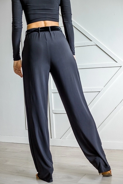 photo_bryuki_zhenskie_tantsuyushchie_nero_trenirovochnye_1_