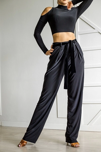 photo_bryuki_zhenskie_tantsuyushchie_nero_trenirovochnye_1_