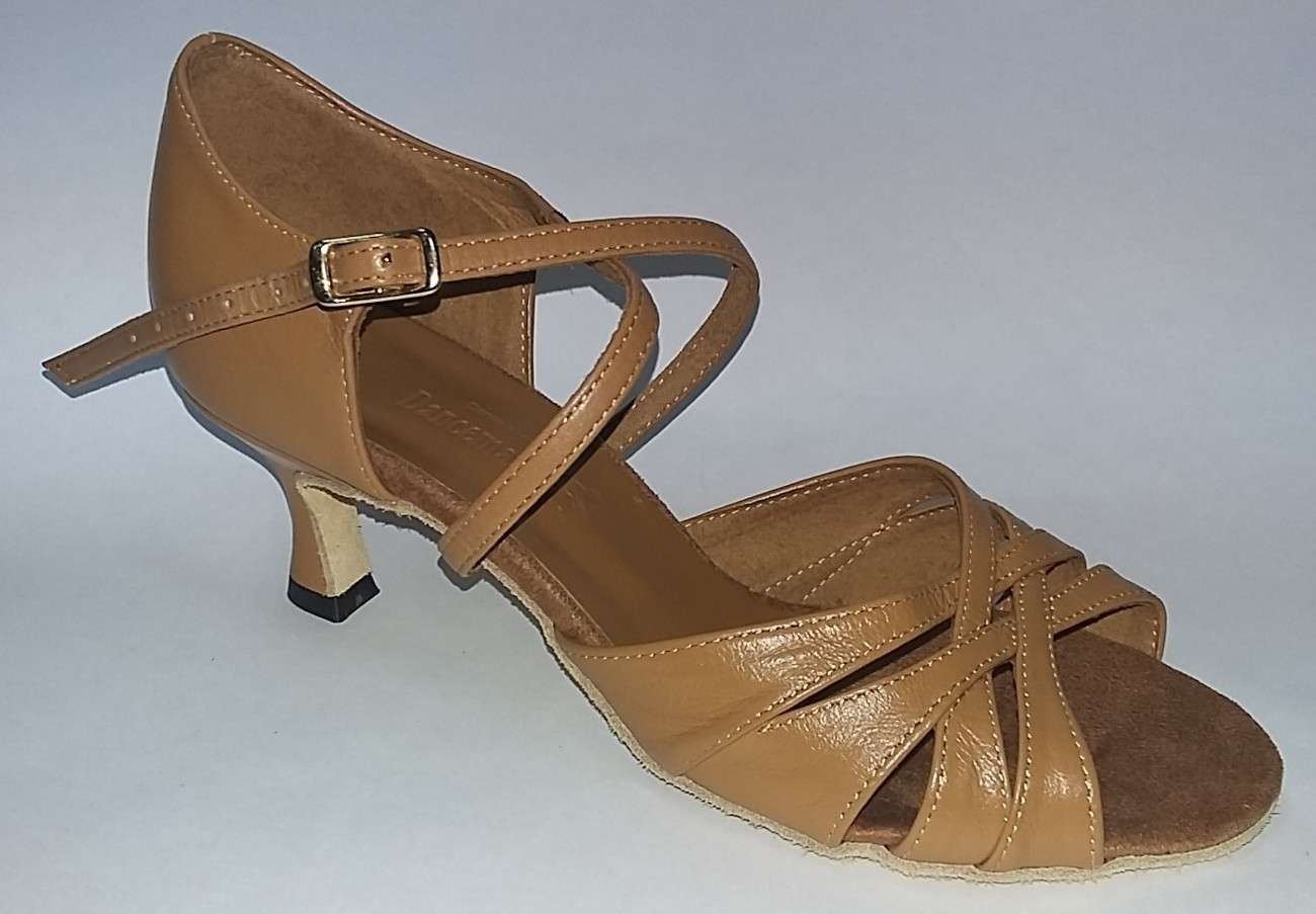 photo_tufli_dlya_tantsev_dancemaster_2001_kozha_bezh1_kabluk_5_sm_klyesh_latina_