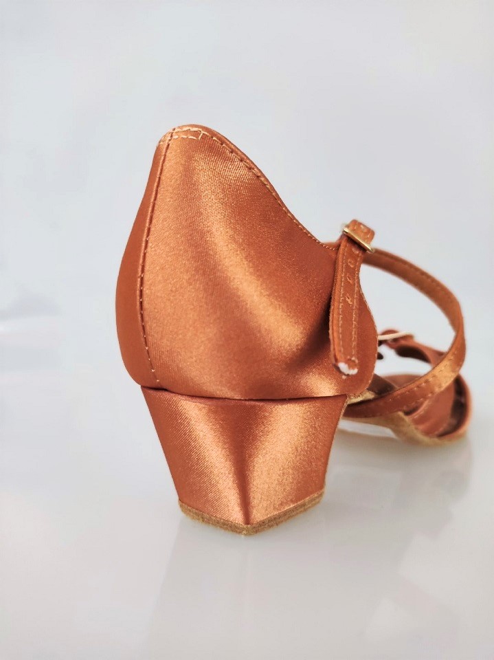 photo_tufli_dlya_tantsev_dancemaster_164kd_satin_13_kabluk_blok_reyting_1_