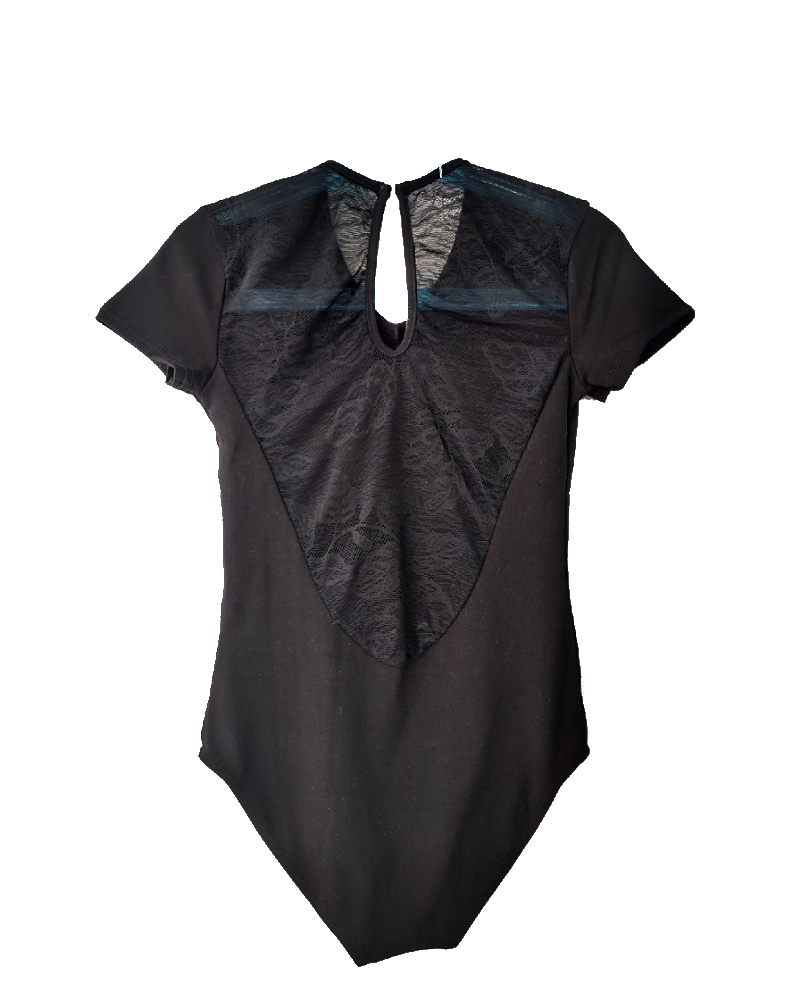 photo_kupalnik_chersa_7954_kor_rukav_gipyur_1_