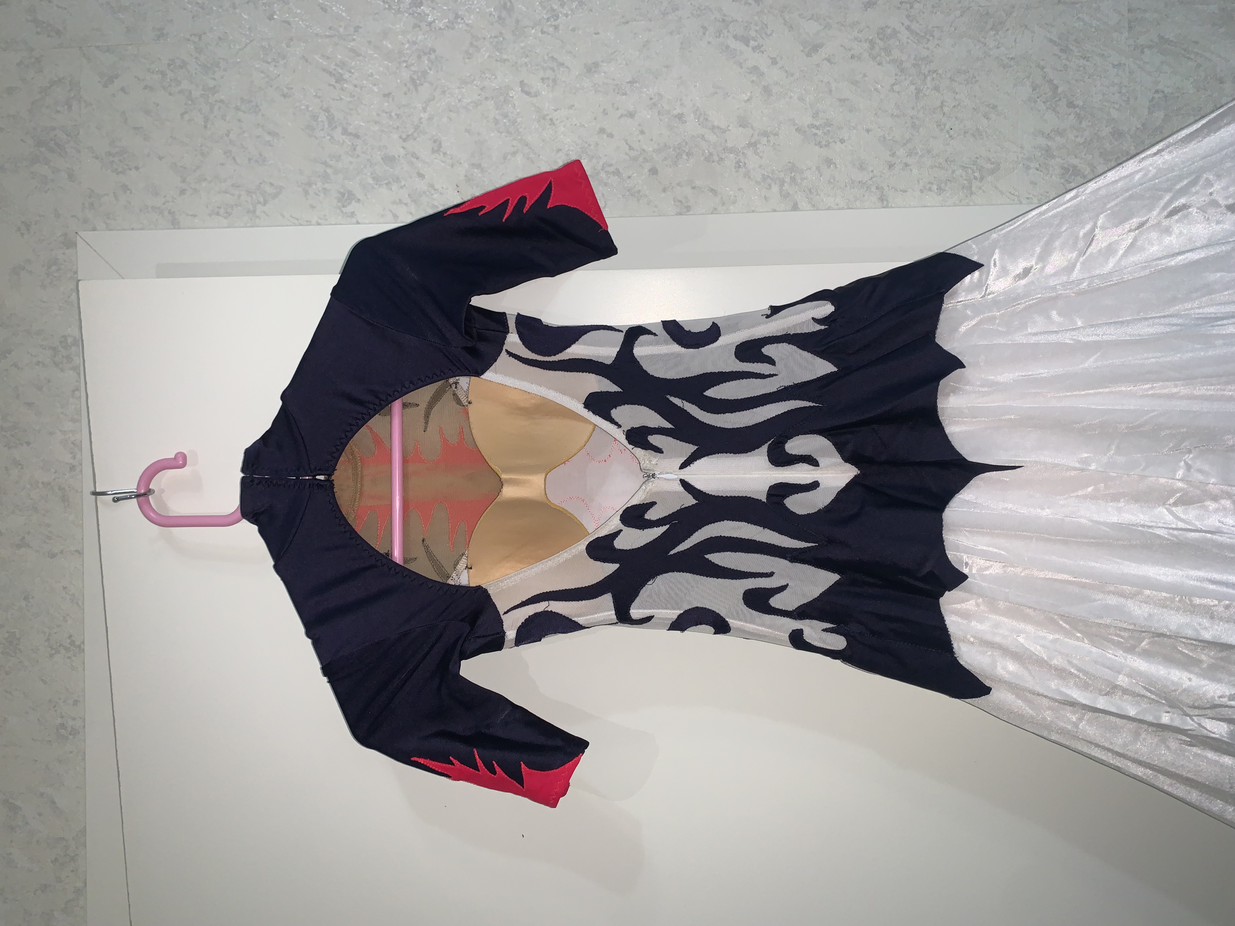 Продам платье