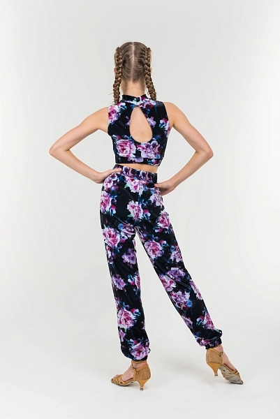 photo_bryuki_tantsuyushchie_grace_zhenskie_